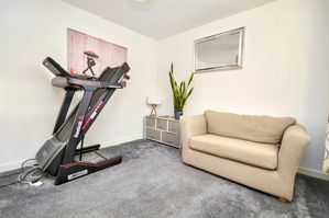 Photo 21- click for photo gallery